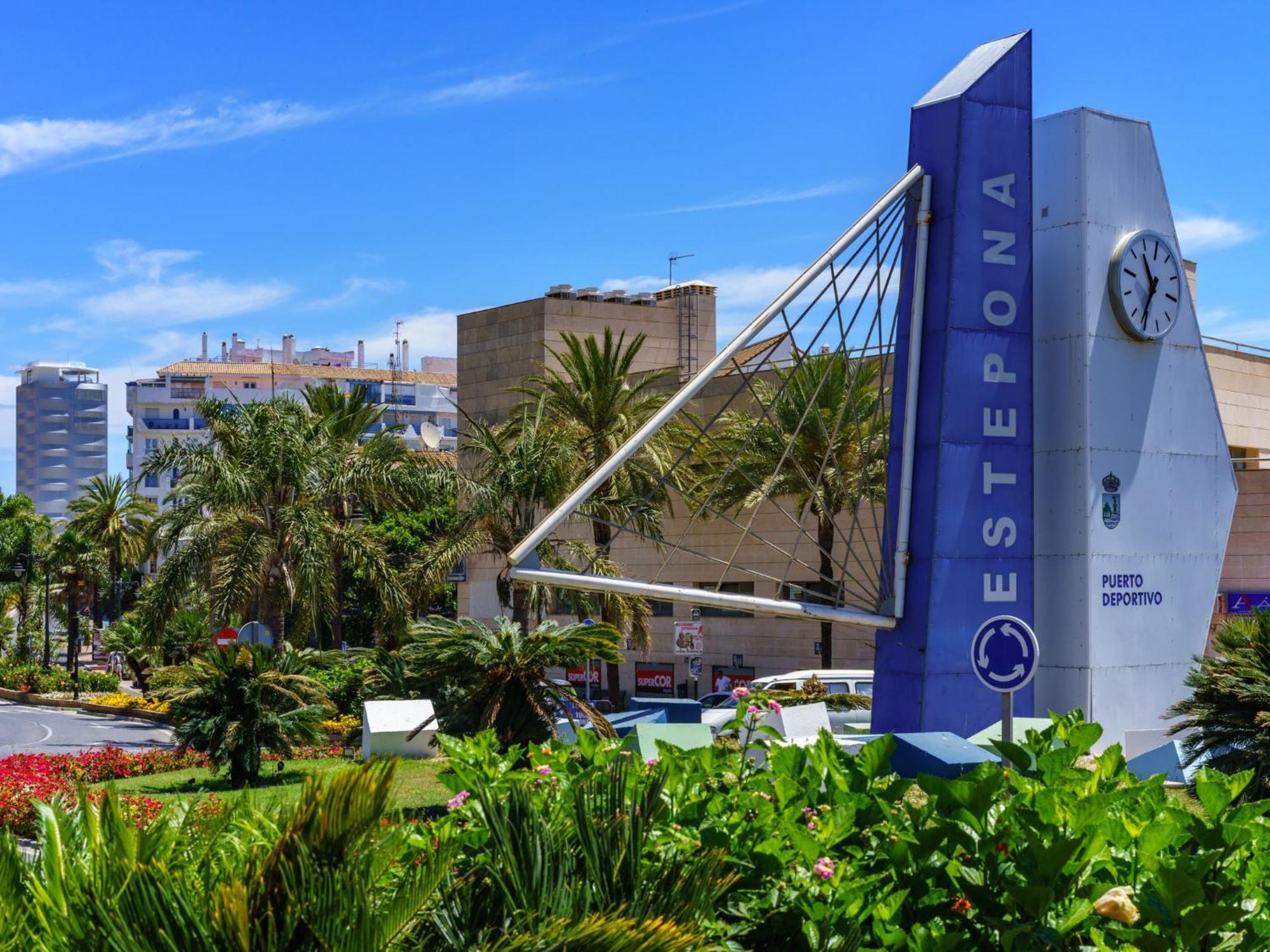 Puerto Paraiso *